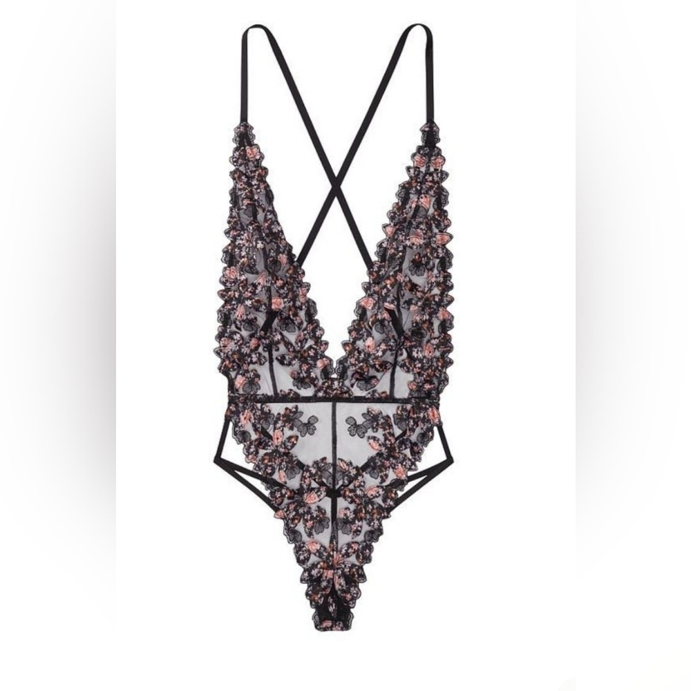 Victoria's Secret Black and White Lace Bodysuit NWT